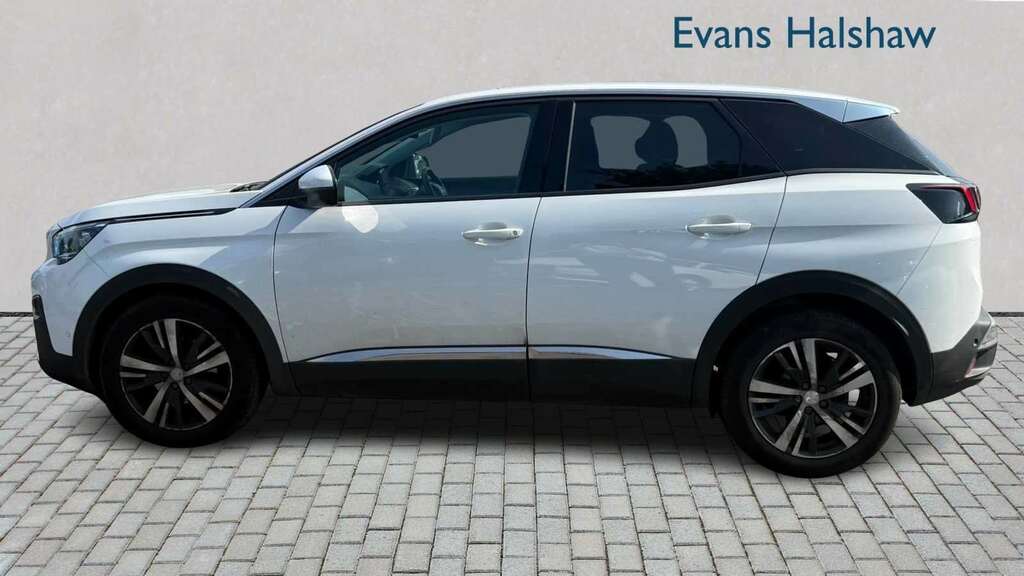 Peugeot 3008 1.2 Puretech Allure 2017 White #4