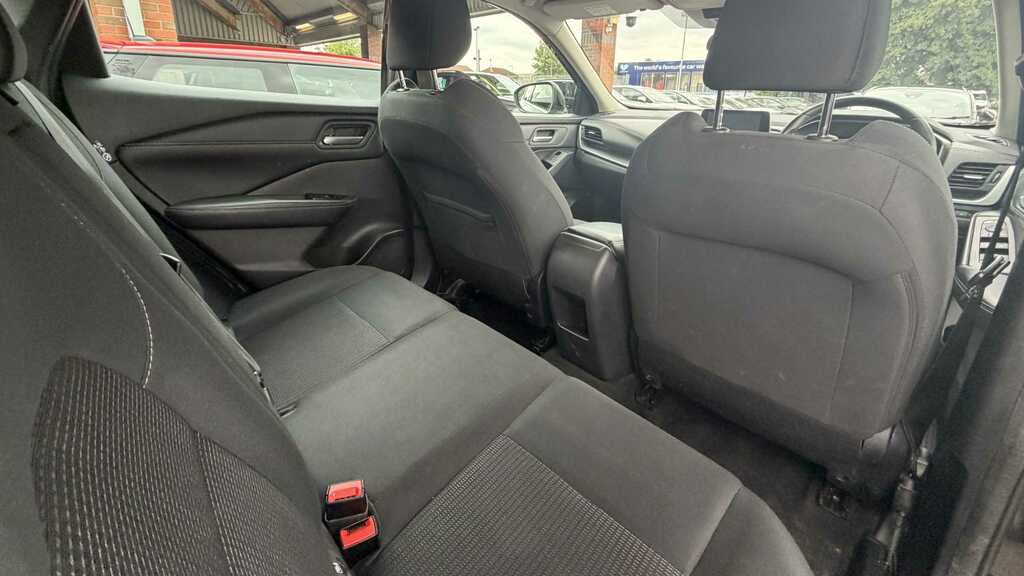 Nissan Qashqai 1.3 Dig-t Mh Acenta Premium 2023 FT23LSL Black #5