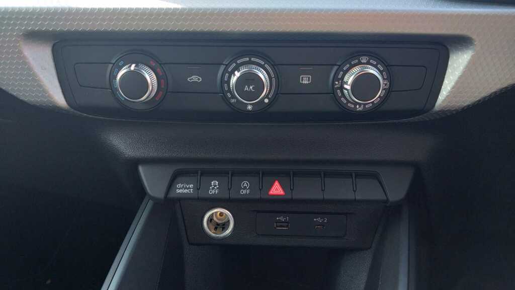 Audi A1 A1 Sportback 30 Tfsi S Line S-a Black #16
