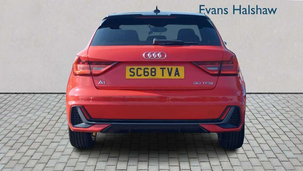 Audi A1 30 Tfsi S Line S Tronic 2019 Red #5