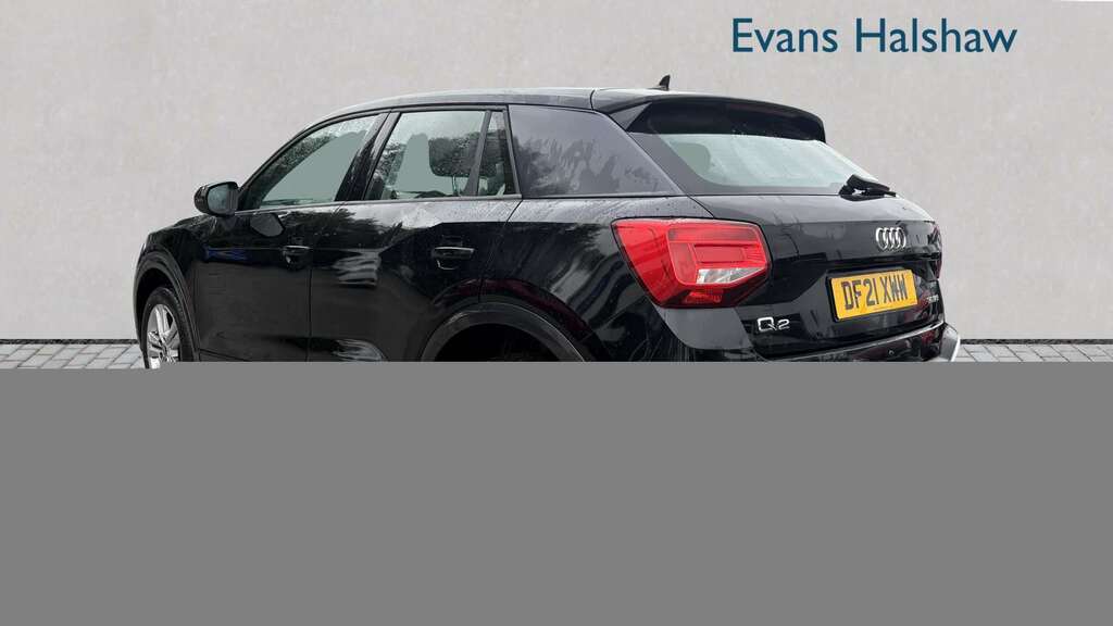 Audi Q2 30 Tfsi Sport 2021 Black #2