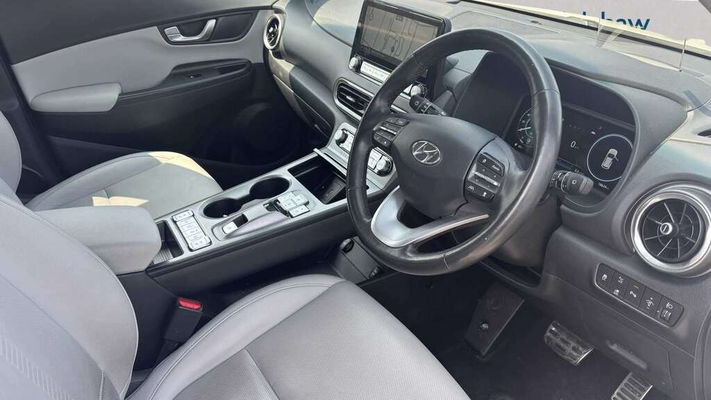 Hyundai Kona 150Kw Ultimate 64Kwh 2023 White #3