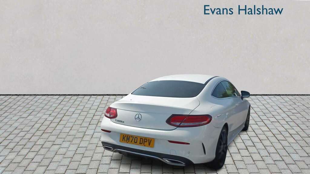 Mercedes-Benz C Class C220d Amg Line Premium 9G-tronic 2020 White #3