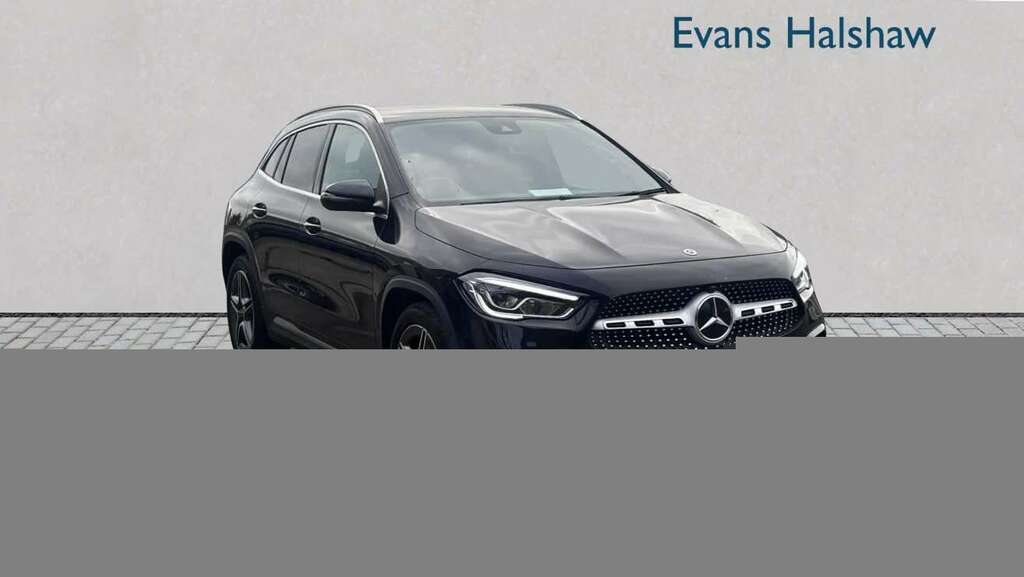 Mercedes-Benz GLA Class 200D Amg Line Executive 2021 Black #5