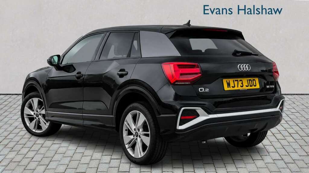 Audi Q2 35 Tfsi S Line 2023 Black