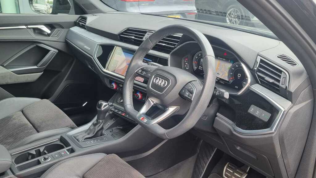Audi Q3 35 Tfsi S Line White #7
