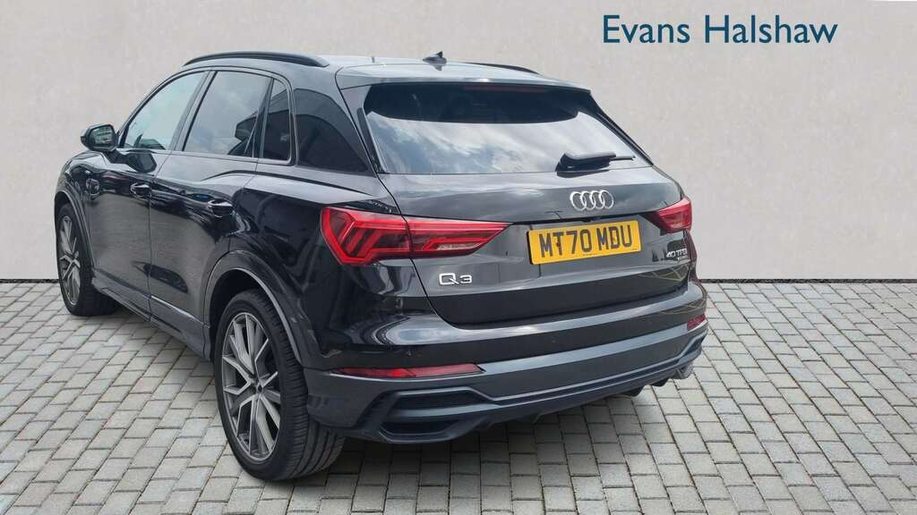 Audi Q3 40 Tfsi Quattro Vorsprung S Tronic 2020 Black #4