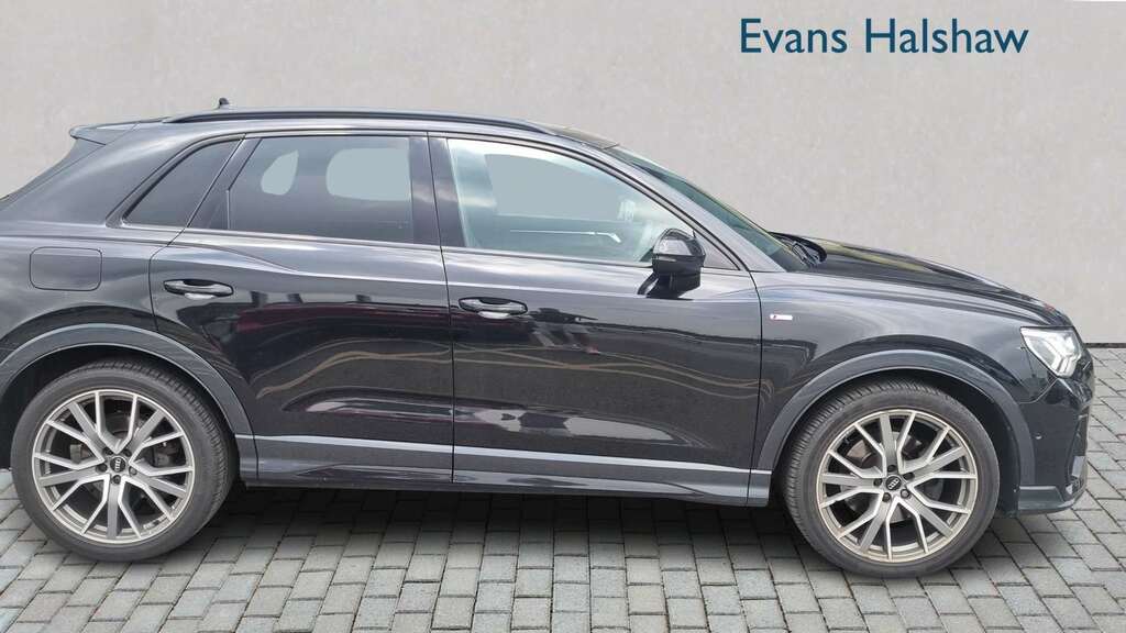 Audi Q3 40 Tfsi Quattro Vorsprung S Tronic 2020 Black