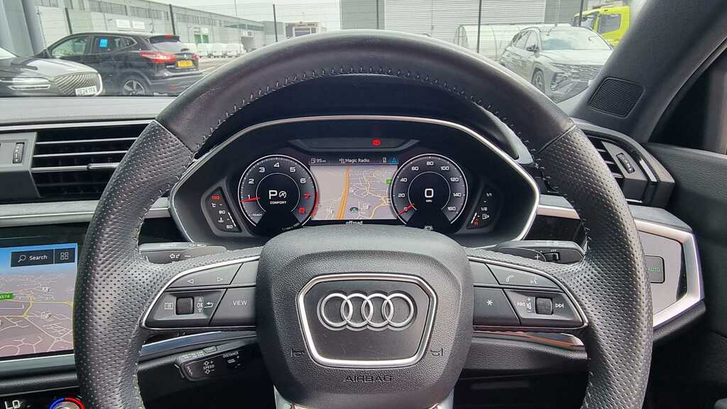 Audi Q3 35 Tfsi S Line White #9