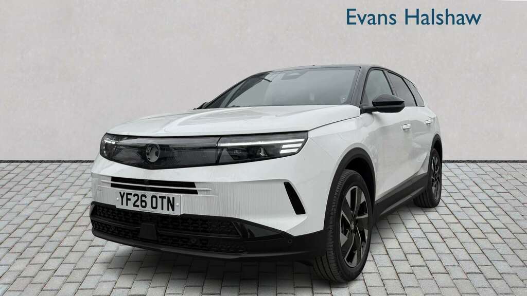 Vauxhall Grandland 1.2 Hybrid 145 Ultimate E-dct6 Fixed Roof 20 White #2