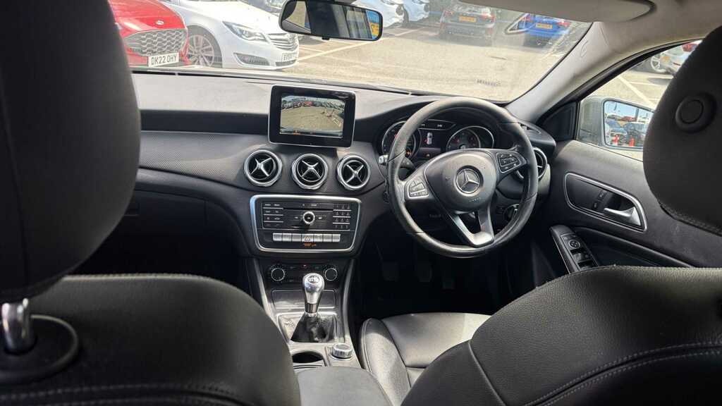 Mercedes-Benz GLA Class Diesel Grey #7