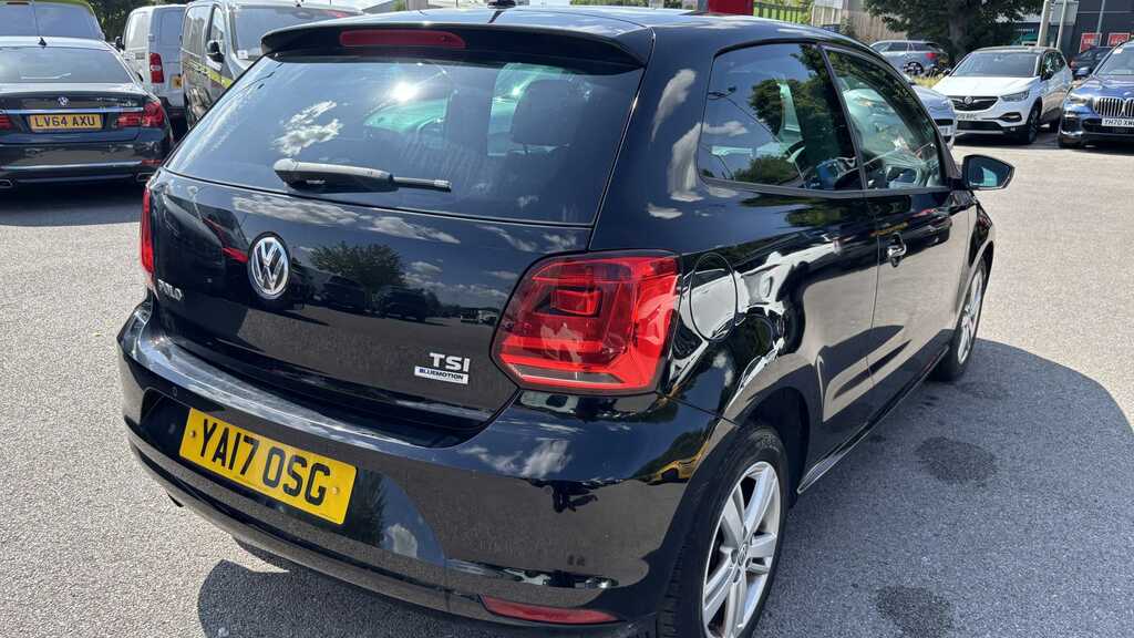 Volkswagen Polo 1.2 Tsi Match Edition 2017 Black #3
