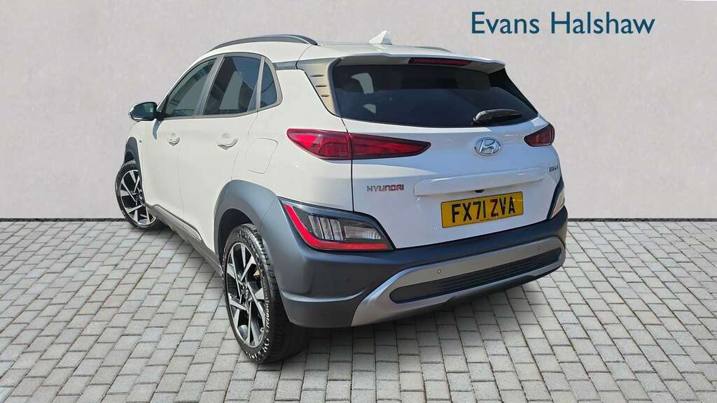 Hyundai Kona 1.0 Tgdi 48V Mhev Premium 2021 White #2