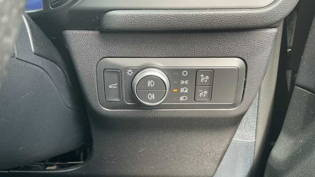 Ford Kuga Estate Silver #10
