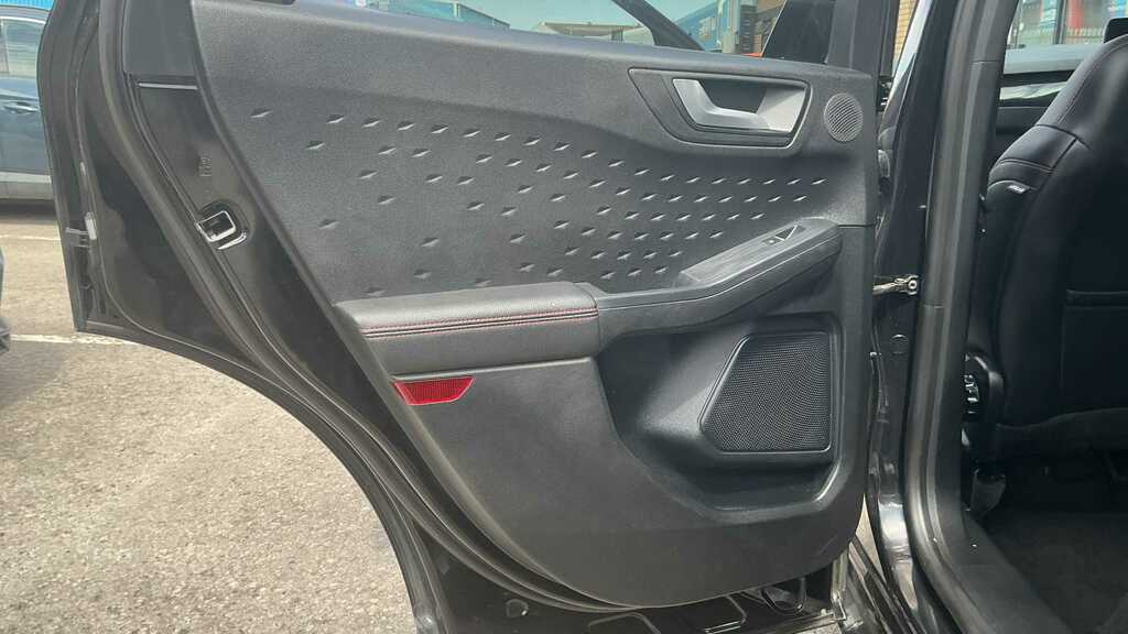 Ford Kuga Estate Silver #13