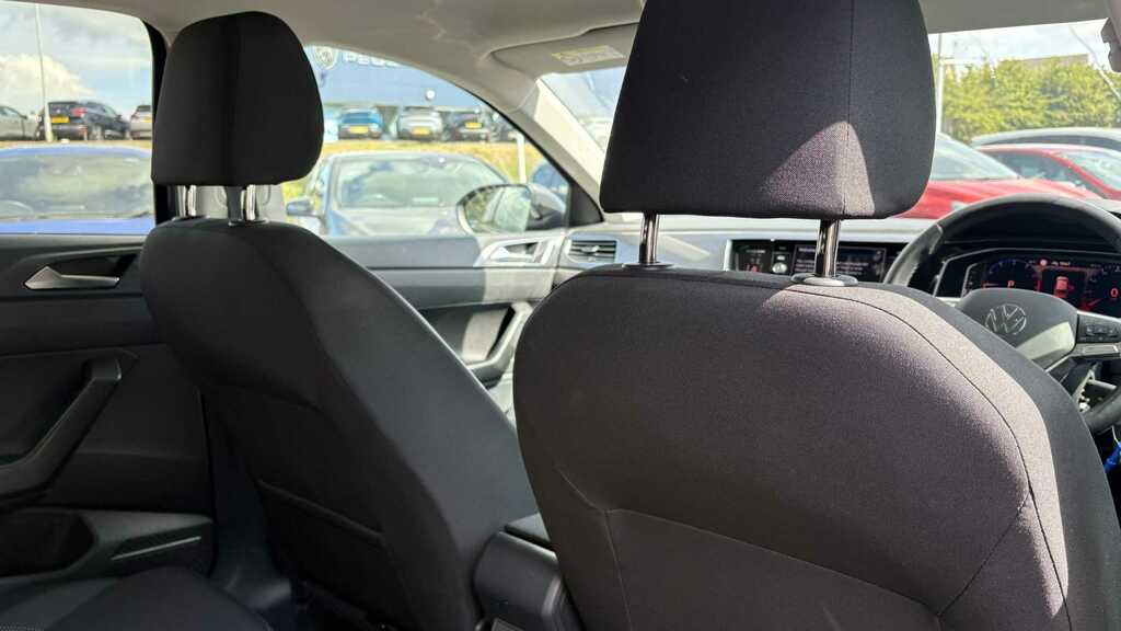 Volkswagen Taigo Hatchback Grey #13
