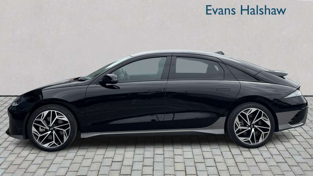 Hyundai Ioniq 6 168Kw Premium 77Kwh 2025 Black #2