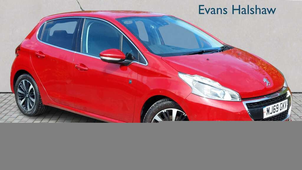 Peugeot 208 Tech Edition Grey #1