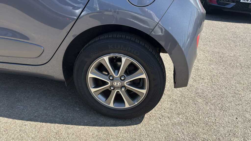 Hyundai I10 1.0 Premium 2014 Grey #5