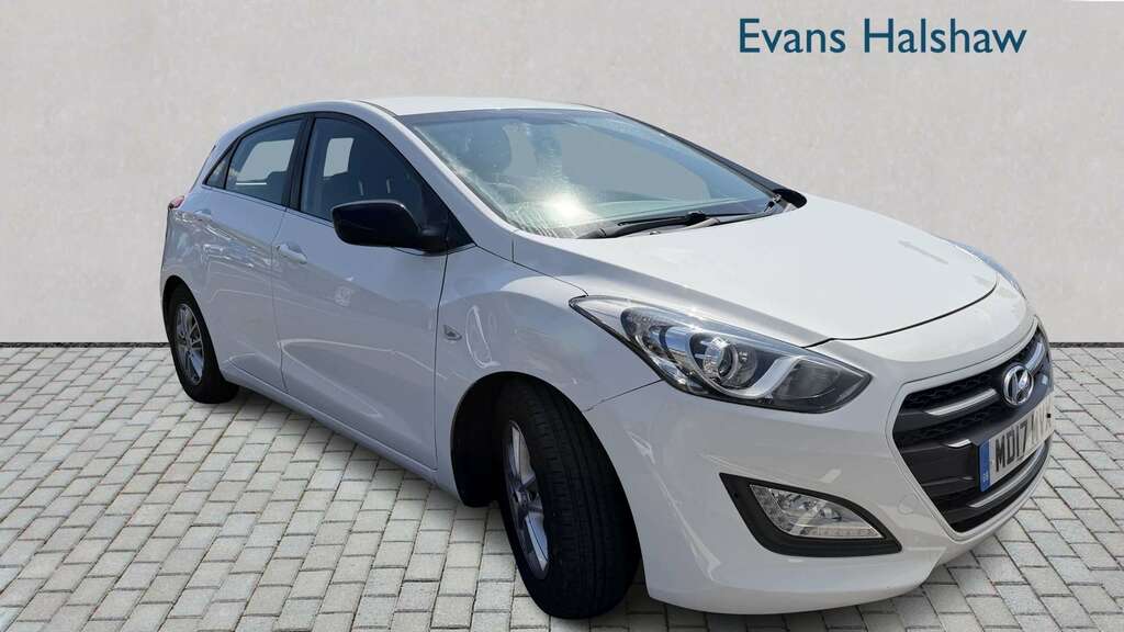Hyundai I30 1.6 Crdi Blue Drive Se 2017 White