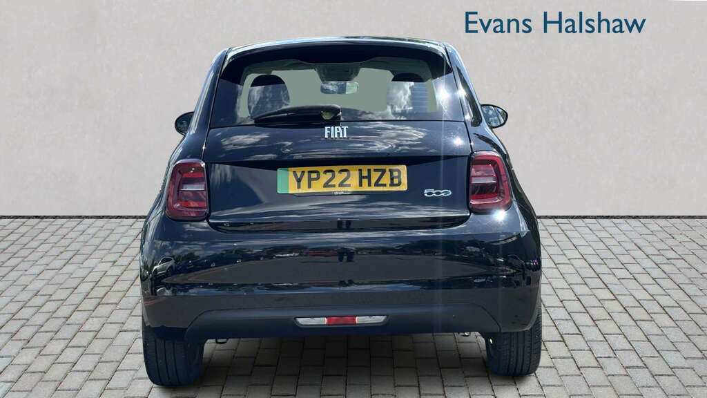 Fiat 500 87Kw Icon 42Kwh 2022 Black #4