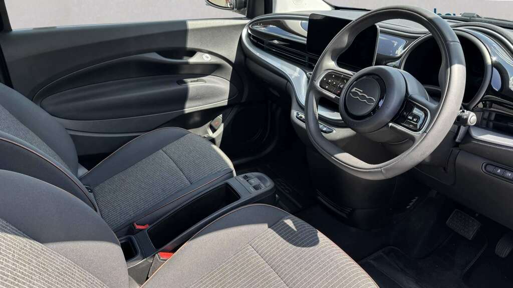 Fiat 500 87Kw Icon 42Kwh 2022 Black #2