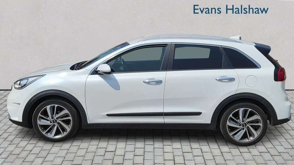 Kia Niro 1.6 Gdi Hybrid 3 Dct 2017 White #3