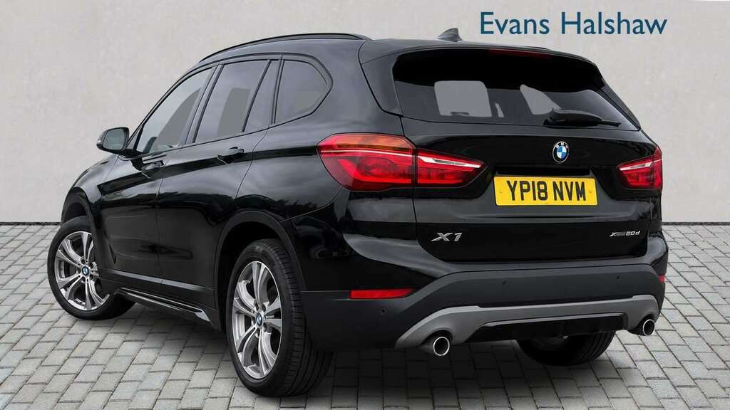 BMW X1 Xdrive 20D Sport Step 2018 Black #2
