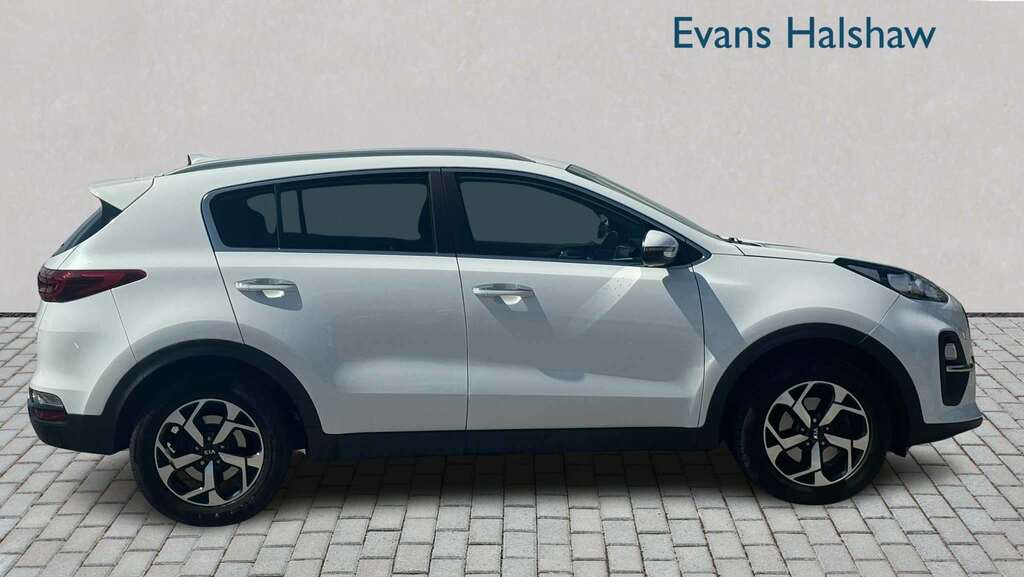 Kia Sportage 1.6 Gdi Isg 2 2022 FV71XSH White #3