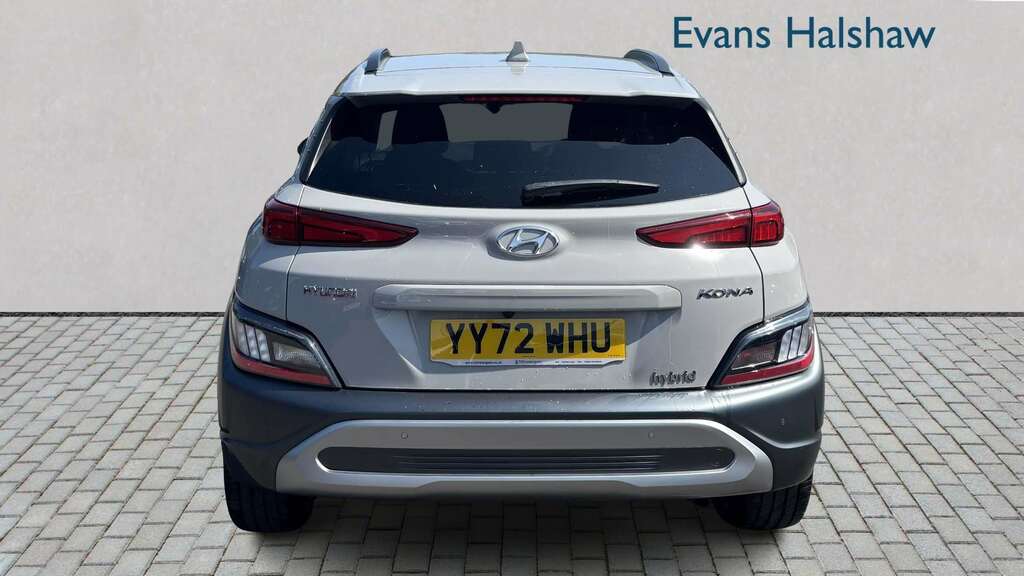 Hyundai Kona 1.6 Gdi Hybrid Premium Dct 2023 Grey #4