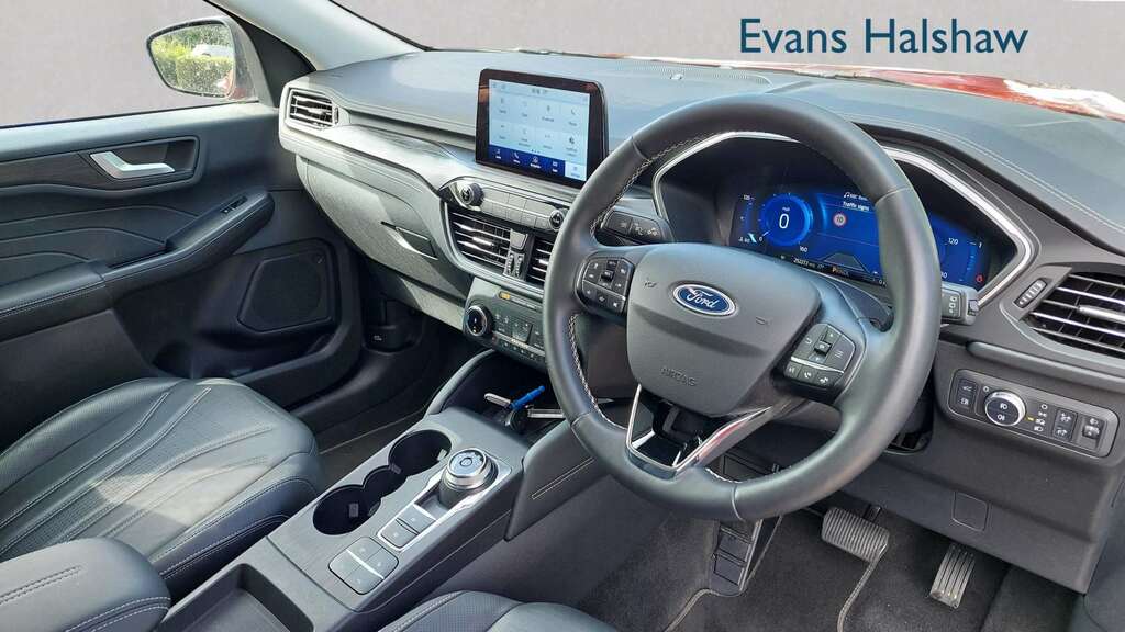 Ford Kuga 1.5 Ecoboost 150 Vignale Silver #2