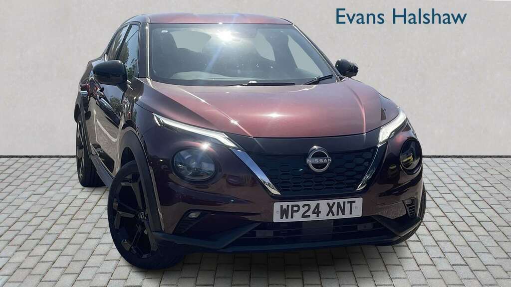 Nissan Juke 1.6 Hybrid Tekna 2024 Red