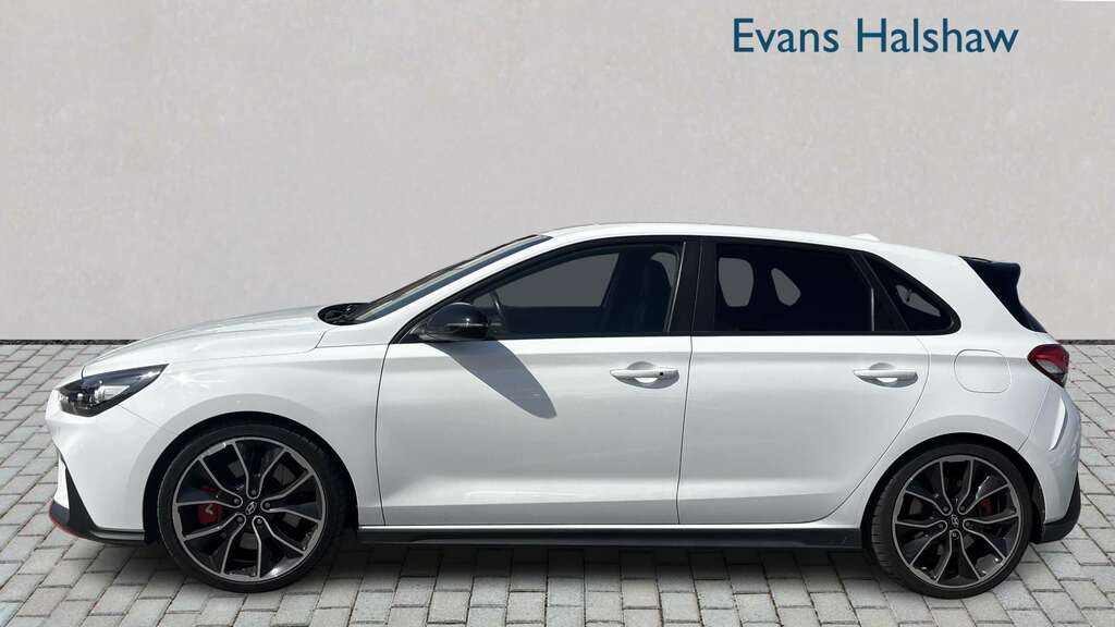Hyundai I30 2.0T Gdi N Performance 2019 White #3