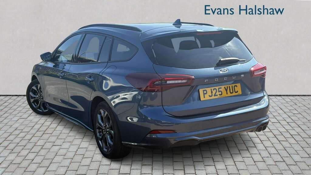 Ford Focus 1.0 Ecoboost Hybrid Mhev 155 Active X Blue #1