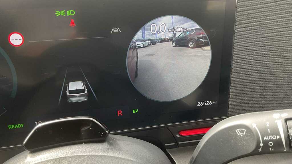 Hyundai Kona E 218Ps Ultimate White #17