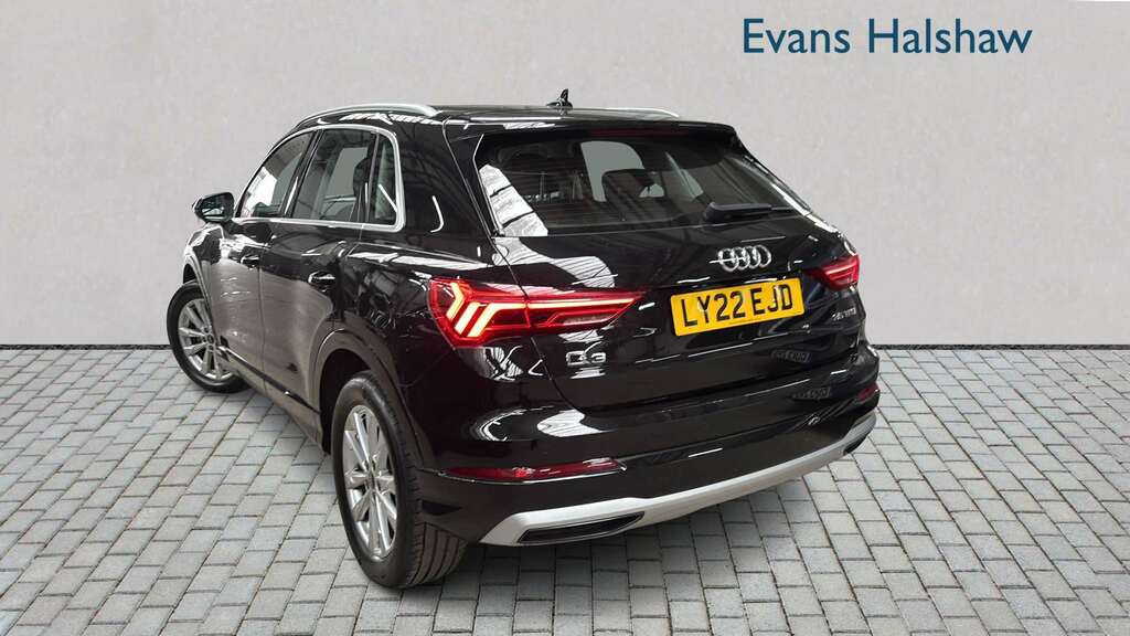 Audi Q3 35 Tfsi Sport S Tronic 2022 LY22EJD Black #2