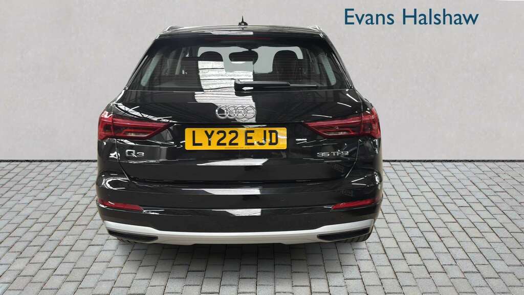 Audi Q3 35 Tfsi Sport S Tronic 2022 LY22EJD Black #5