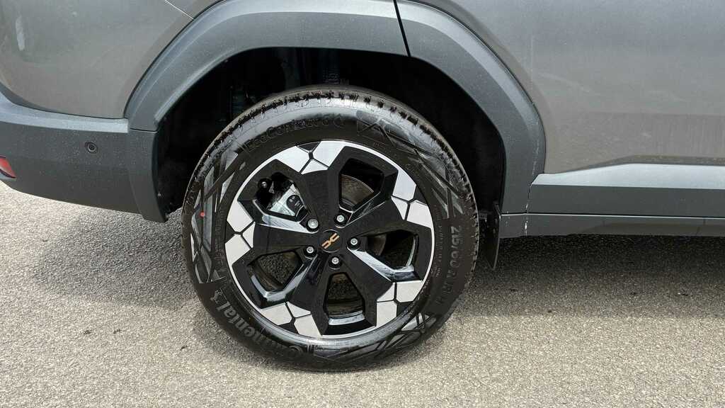 Dacia Bigster 1.2 Tce 140 Journey Black #18
