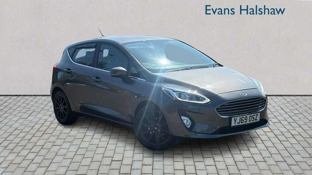 Ford Fiesta 1.0 Ecoboost Titanium 2019 Grey