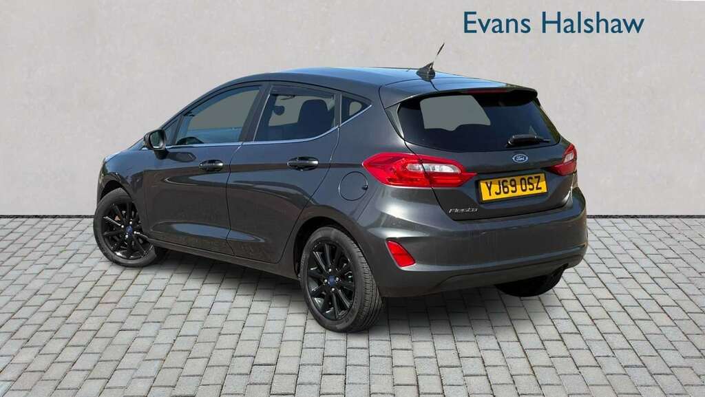 Ford Fiesta 1.0 Ecoboost Titanium 2019 Grey #2