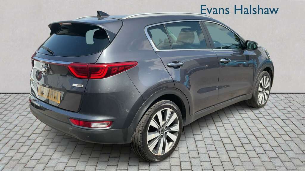 Kia Sportage Black #2