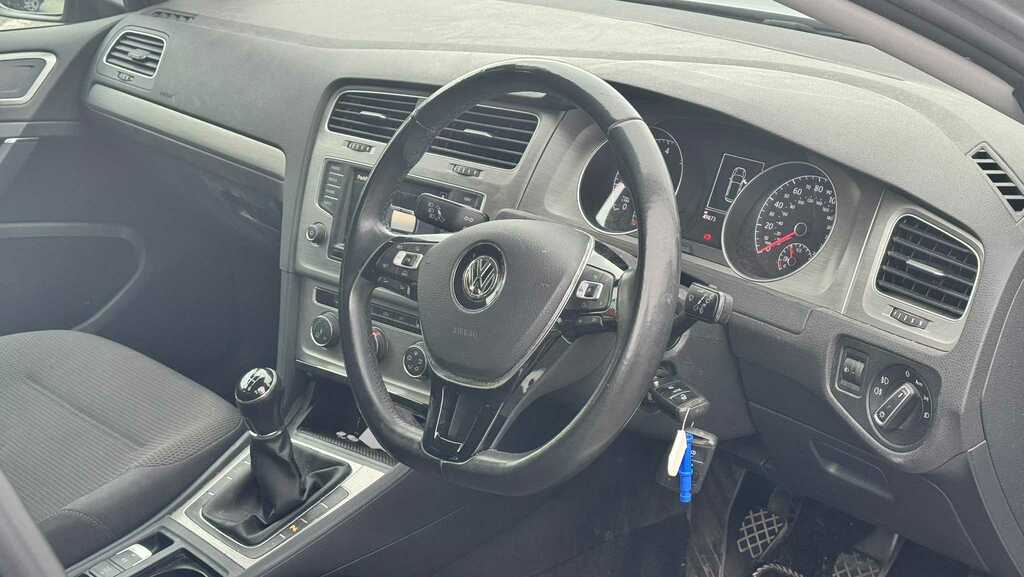 Volkswagen Golf 1.0 Tsi Match Bluemotion Edition Dsg 2017 Silver #4