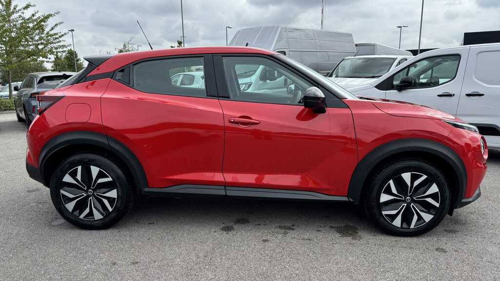 Nissan Juke 1.0 Dig-t 114 Acenta 2022 YE22OZG Red #5
