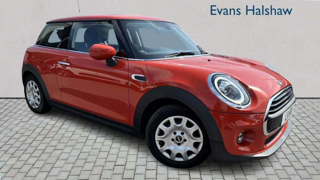 Mini Hatch 1.5 One Classic II 2021 Orange