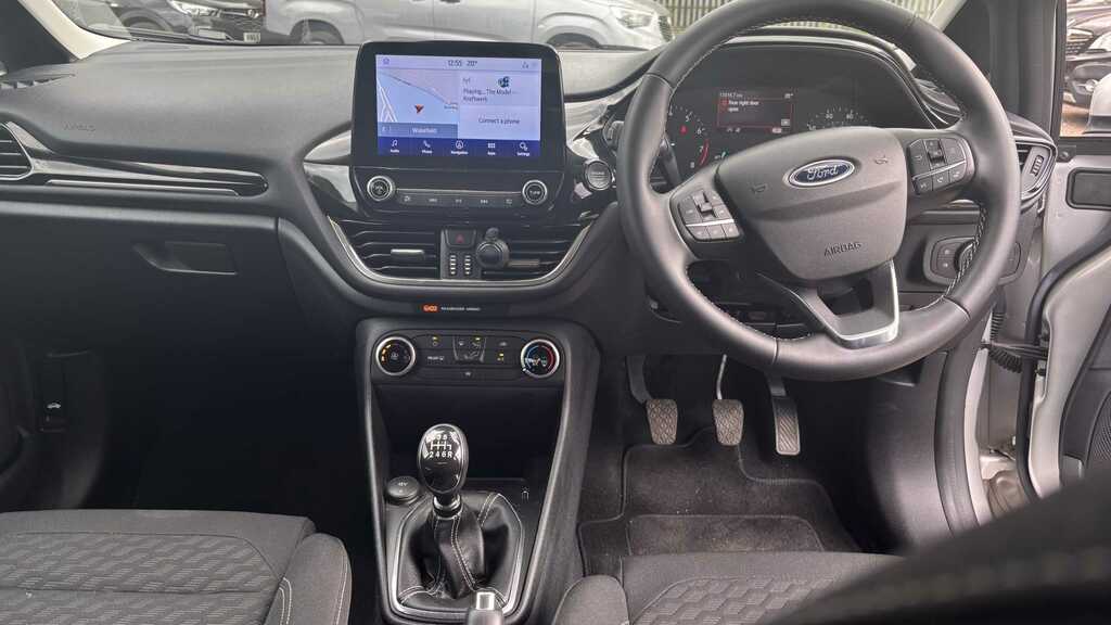 Ford Fiesta 1.0 Ecoboost Titanium 2023 YC23EUH Silver #4