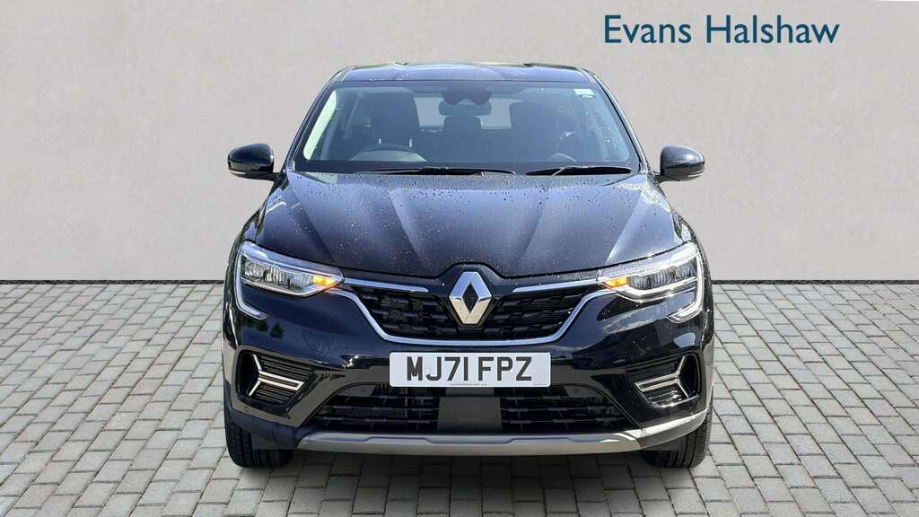 Renault Arkana 1.3 Tce Mild Hybrid 140 Iconic Edc 2021 Black #2