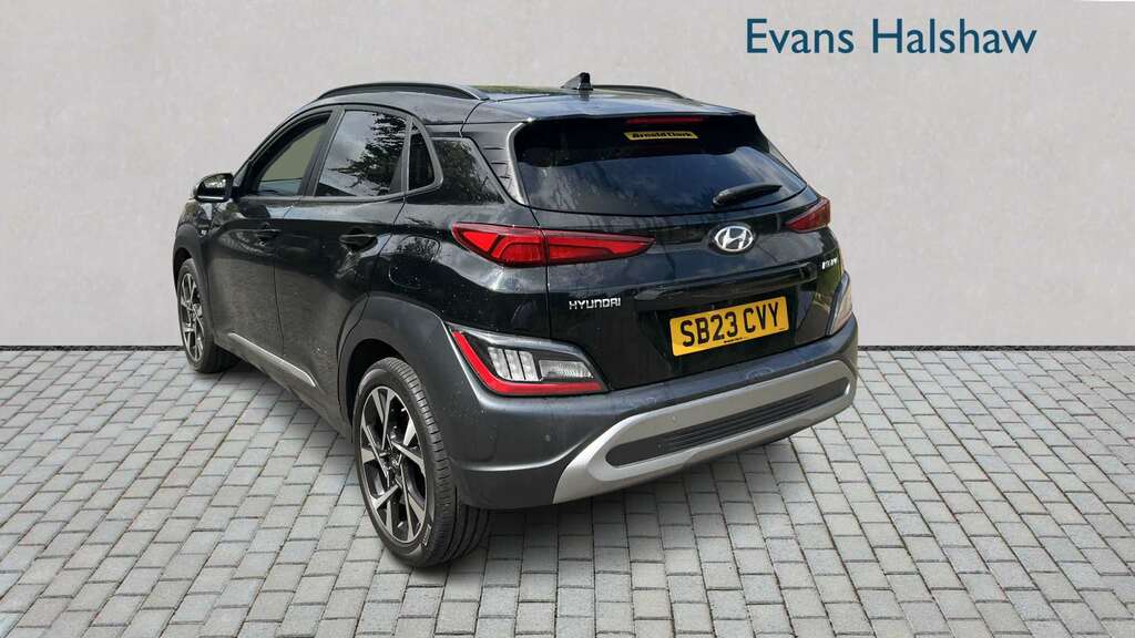 Hyundai Kona 1.0 Tgdi 48V Mhev Premium 2023 SB23CVY Black #2