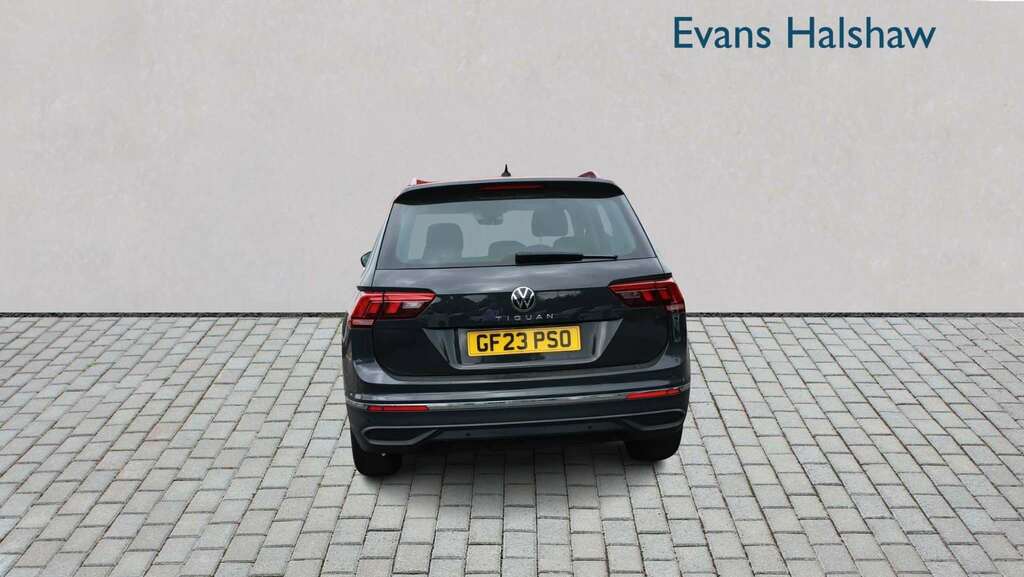Volkswagen Tiguan 1.5 Tsi 150 Life Dsg 2023 GF23PSO Grey #3