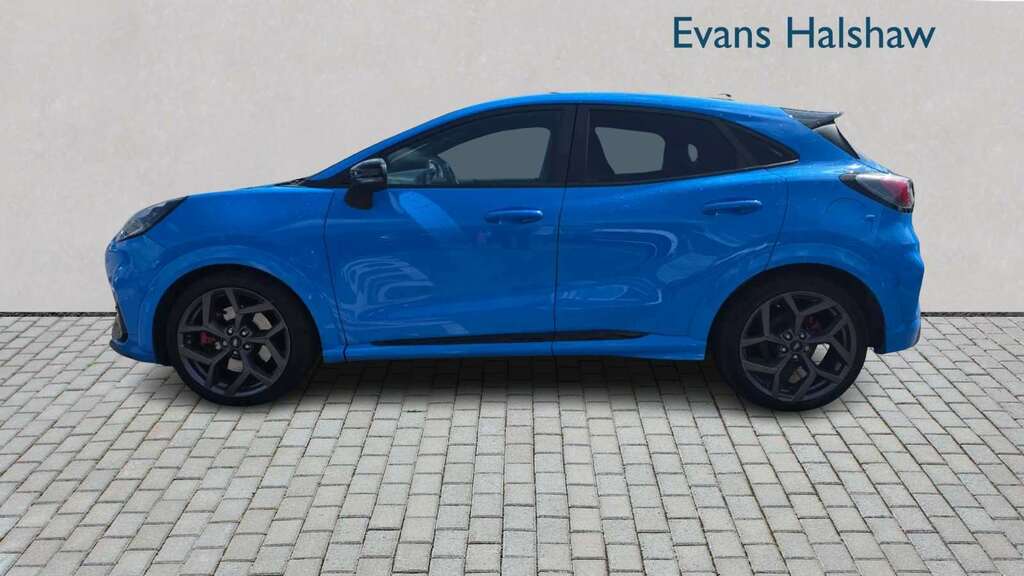 Ford Puma 1.0 Ecoboost Hybrid Mhev Vivid Ruby Ed Dct Hat Red #3