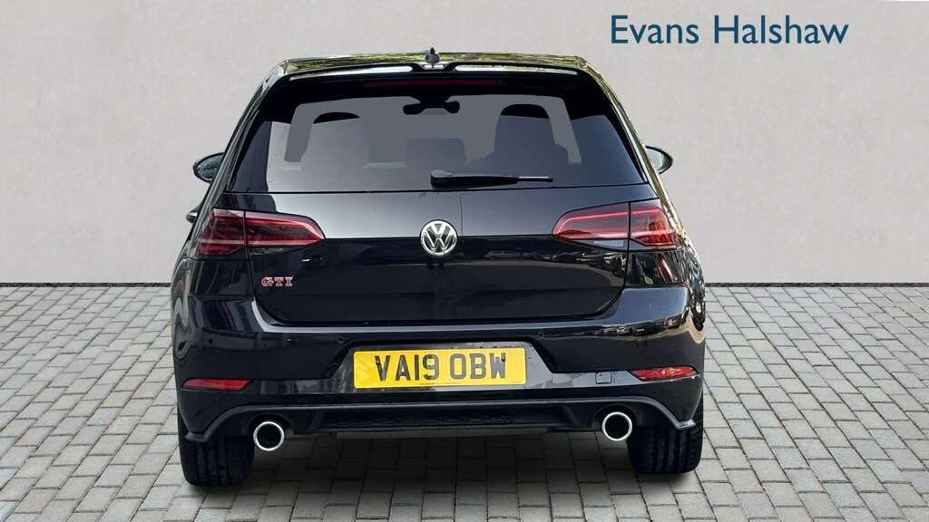 Volkswagen Golf 2.0 Tsi 245 Gti Performance Dsg 2019 VA19OBW Black #3